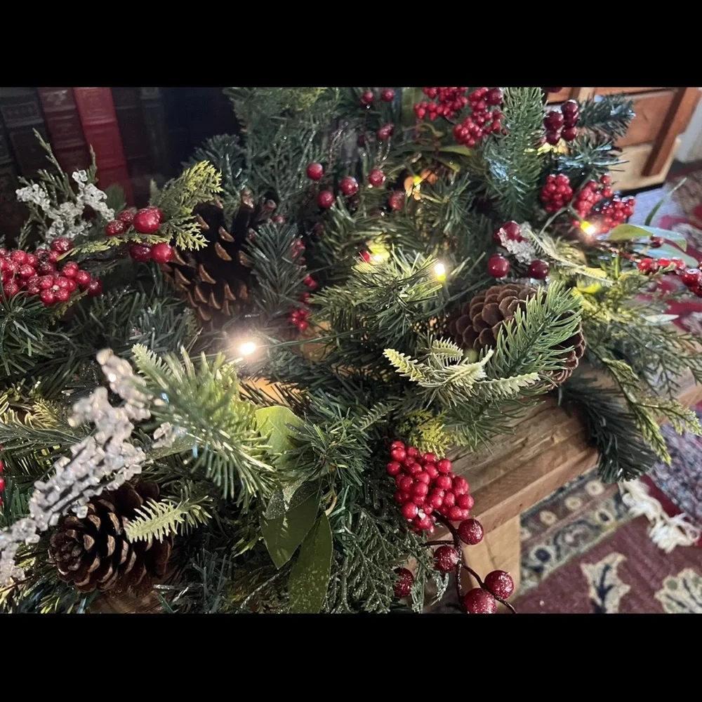 9 foot Premium Pre-lit Glittered Berries Pine Cones Garland, Farmhouse Christmas